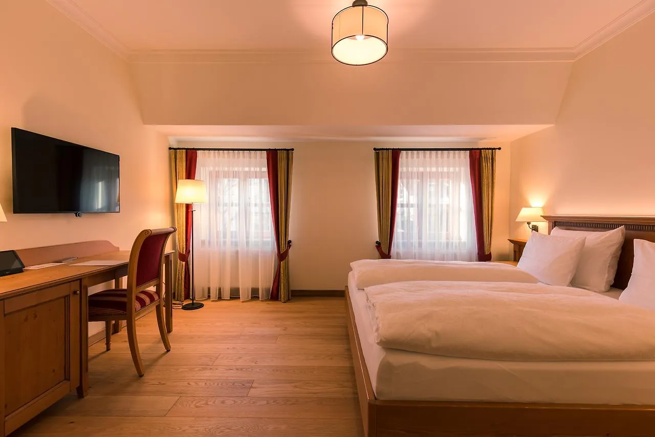 ***  Hotel & Gaststaette Zum Erdinger Weissbraeu Munich Germany