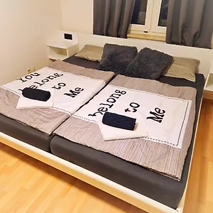 Luxury Adrii Apartment München